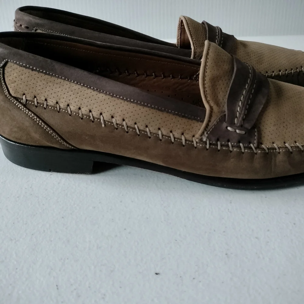 Mezlan Mens Tan Brown Leather Suede Moccasin Loafers 9 Office Comfort Preppy